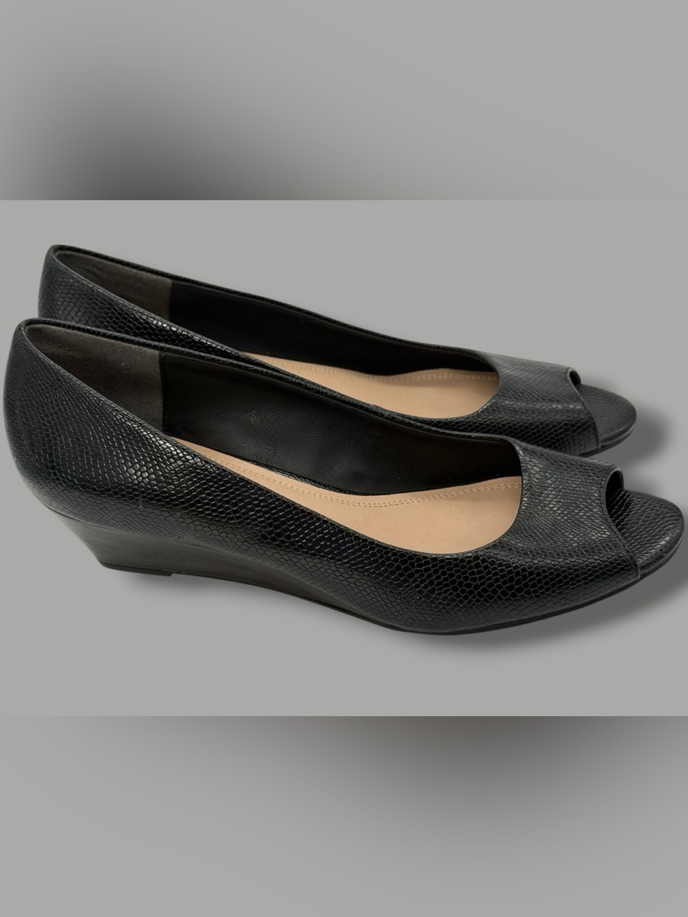Charter Club Black faux leather snakeskin texture Peep-Toe Heels - Picture 2 of 8